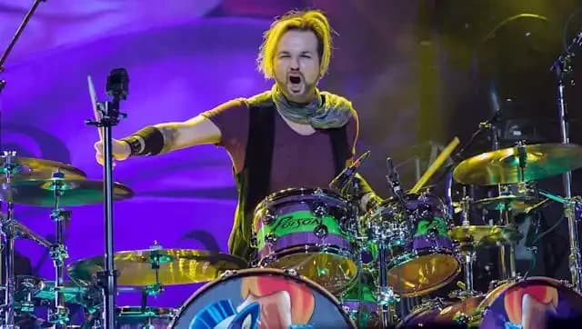 Rikki Rockett