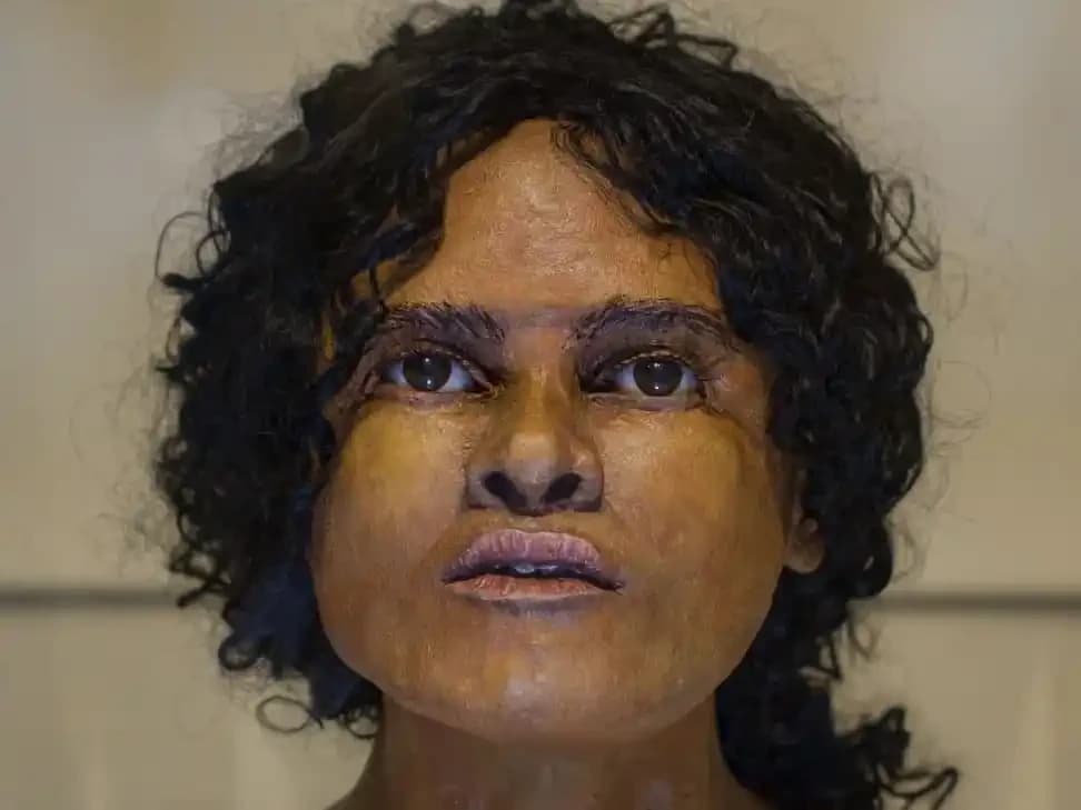 What A Beachy Head Lady Really Looked Like