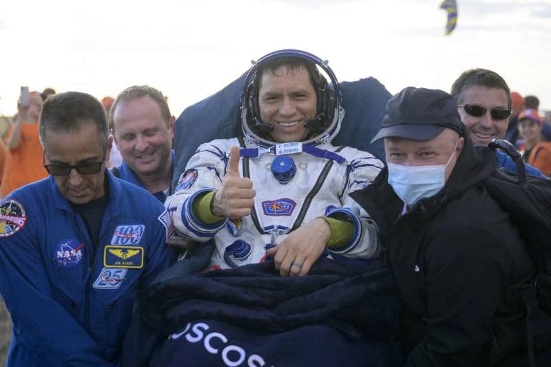 Expedition 69 Soyuz Landing
