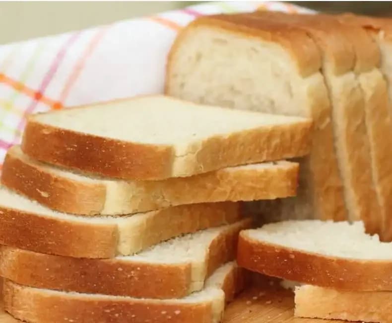 Pan Blanco En Rebanadas