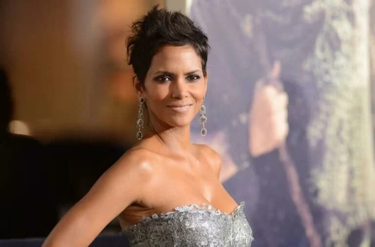 The Most Beautiful Women Of All Time