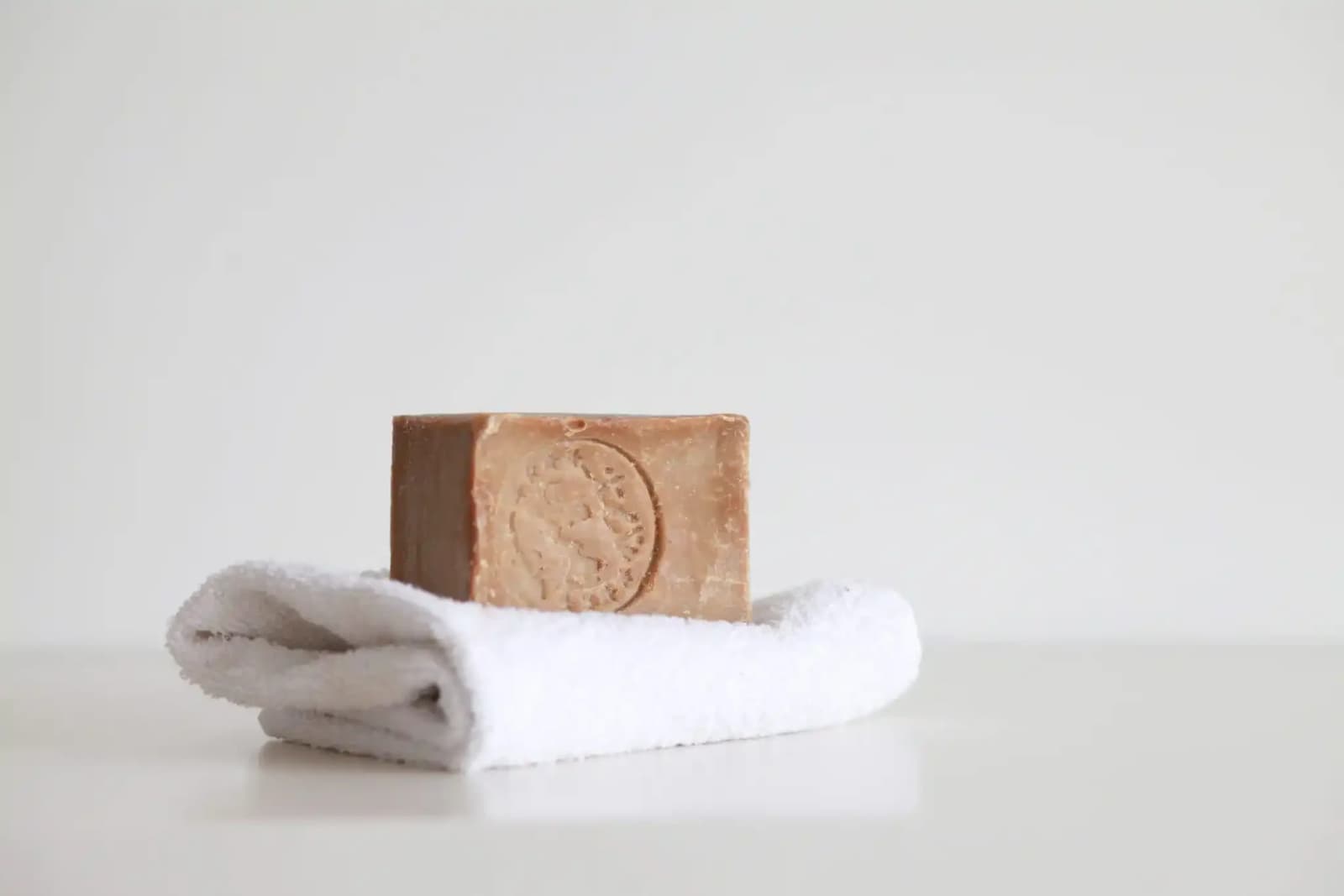Sleeping With Soap Can Cure Eliminate Your Leg Cramps